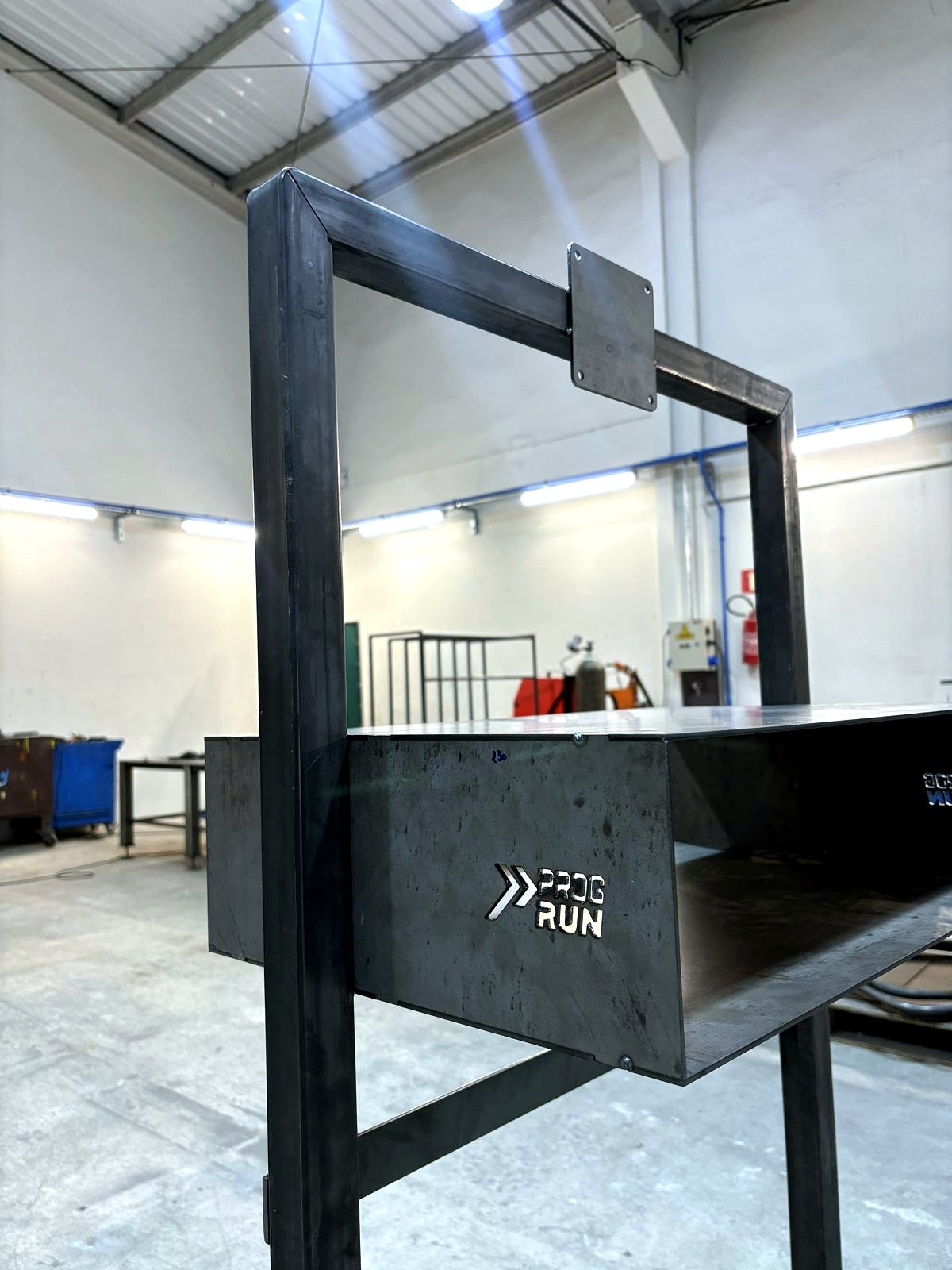 Mesa de fixação estrutural