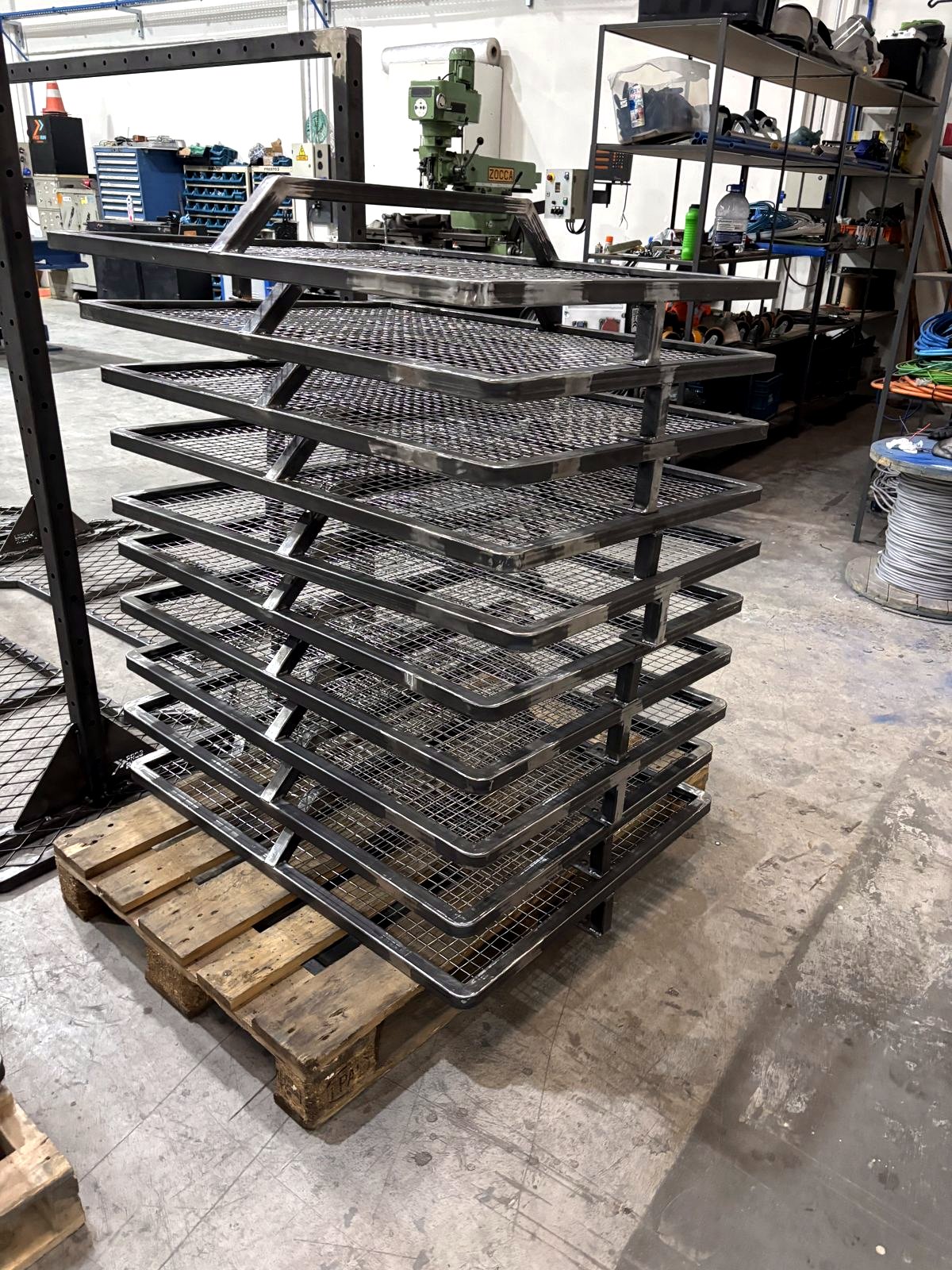 Rack tipo cesto metálico